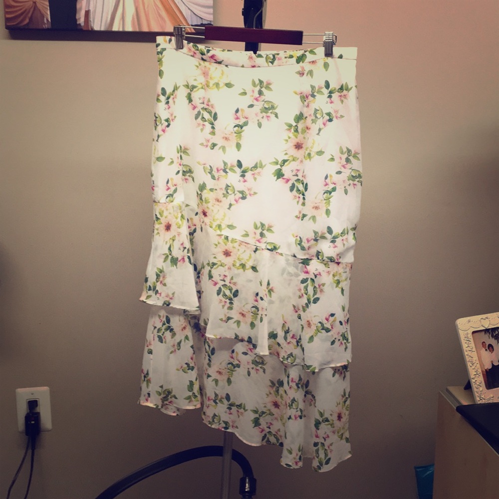 NWOT Eva Mendes Skirt - Picture 2 of 4